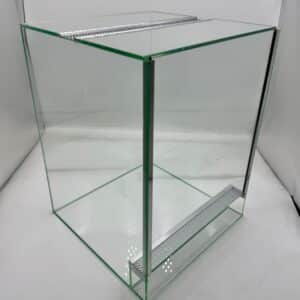Terrarium dla gadów z wentylacją gilotyna 30x30x40