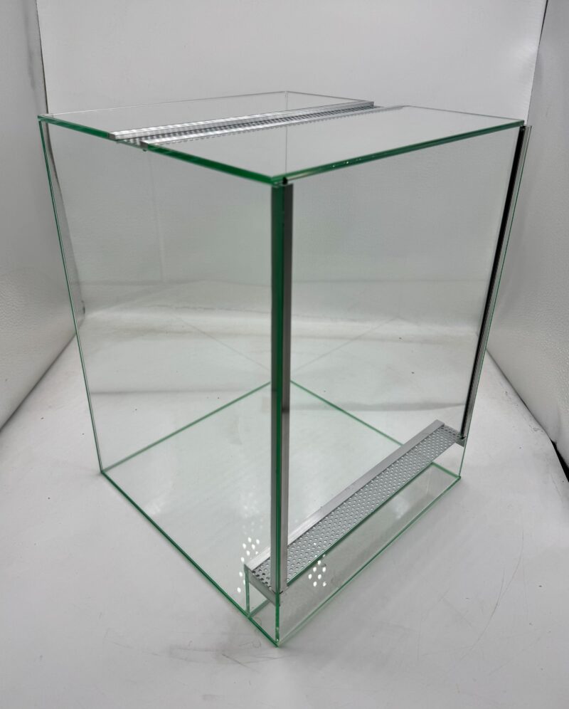 Terrarium dla gadów z wentylacją gilotyna 30x30x40