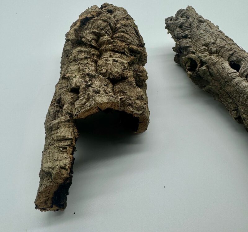 42090c7416d2b3c15d5f8391e653c854.jpg Wąskie tuby korkowe tuba korkowa dębowa 10-15cm / 3-5cm