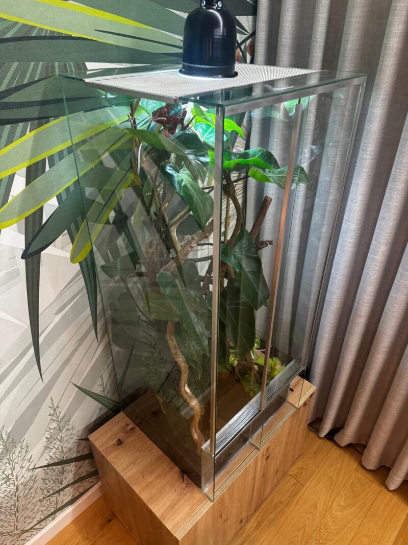 Terrarium dla kameleona z wentylacją szyba przesuwna 50x50x100